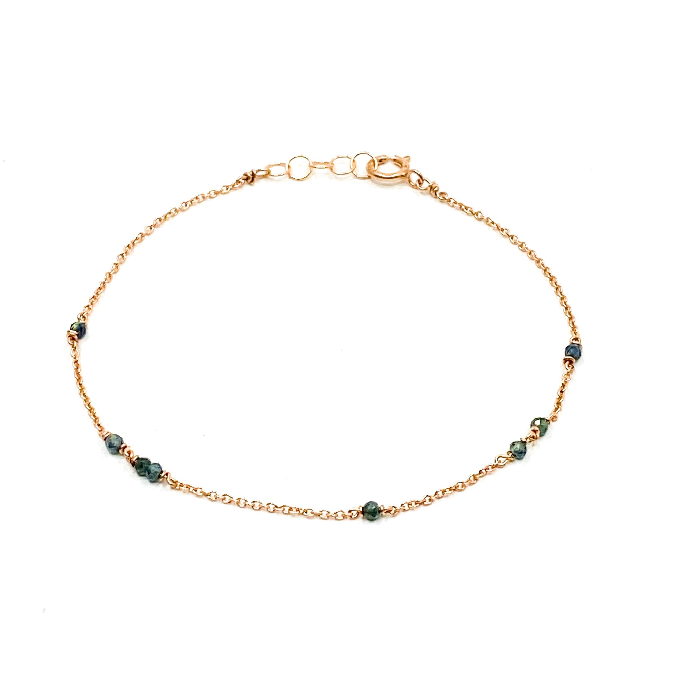 Bracelet minuscules pierres