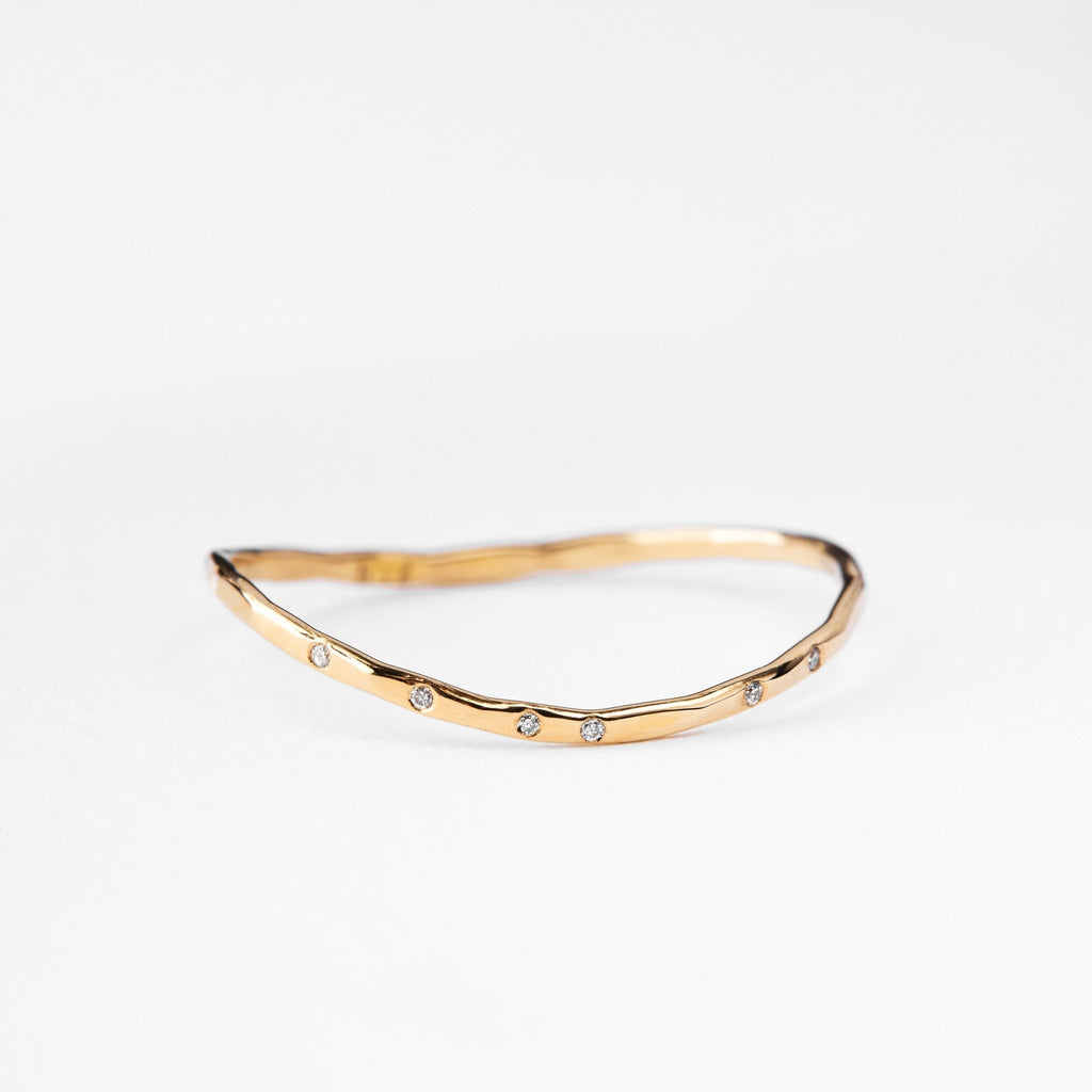 Bague ondulée en or, sertie de diamants - LYLAN