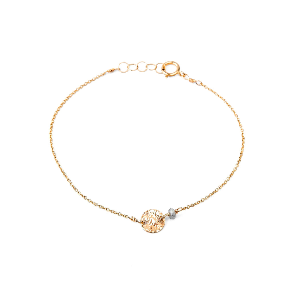 Bracelet disque martelé et pierre – bijou fait main LYLAN